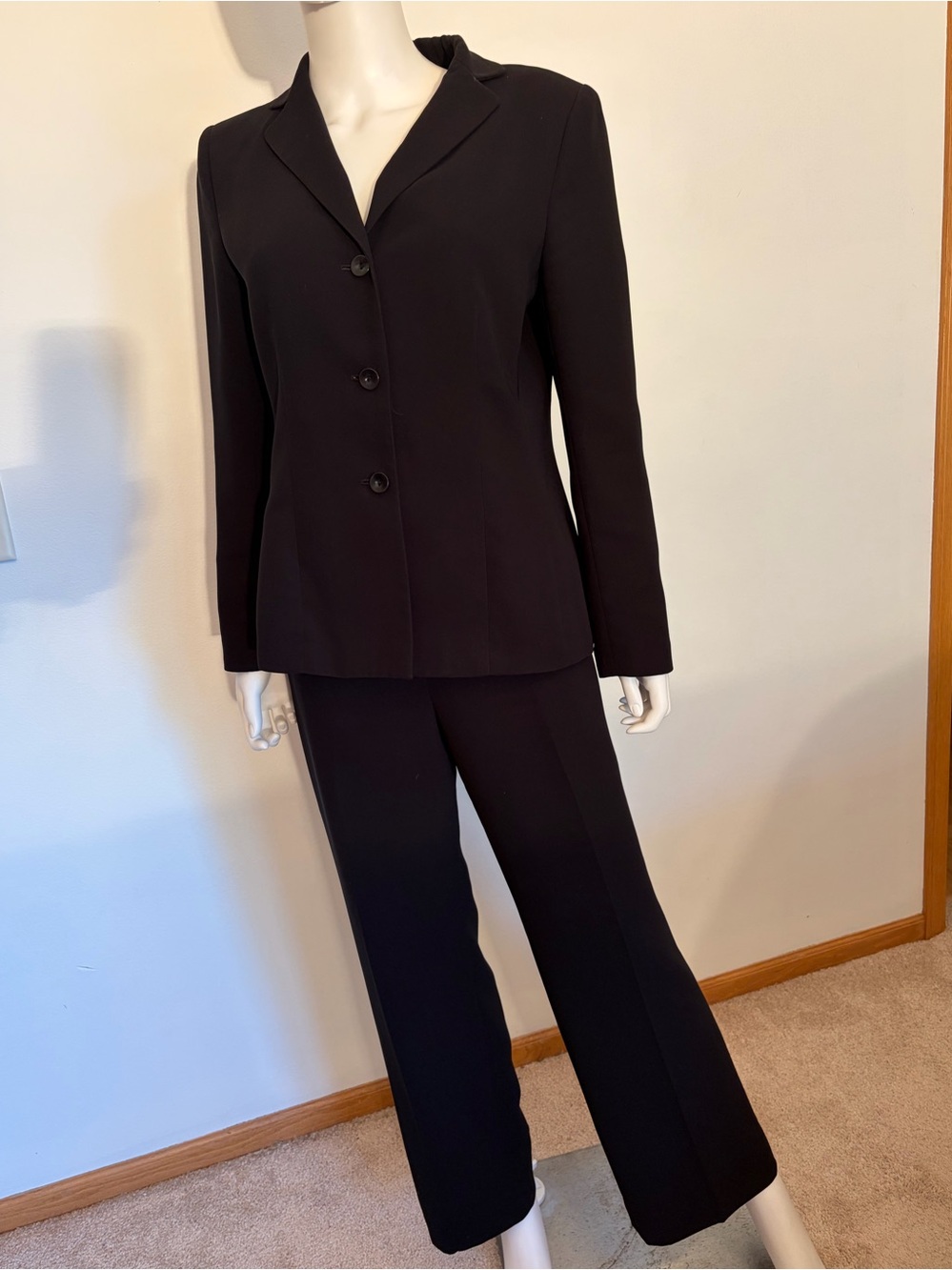 #809 Jones Studio Separates 3 piece Black Tailored Women's Pantsuit